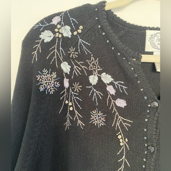 Stitches in Time Sweater Medium Black Embroidered Embellished Floral Cardigan - Picture 4 of 15